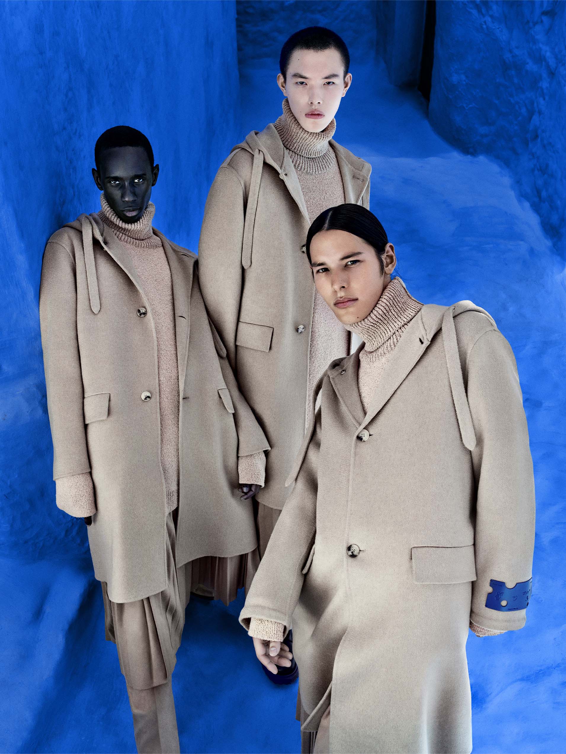Campaign photograph from the Off-White Fall/Winter 2022 advertising project, produced and coordinated by Hotel Production, Milan.