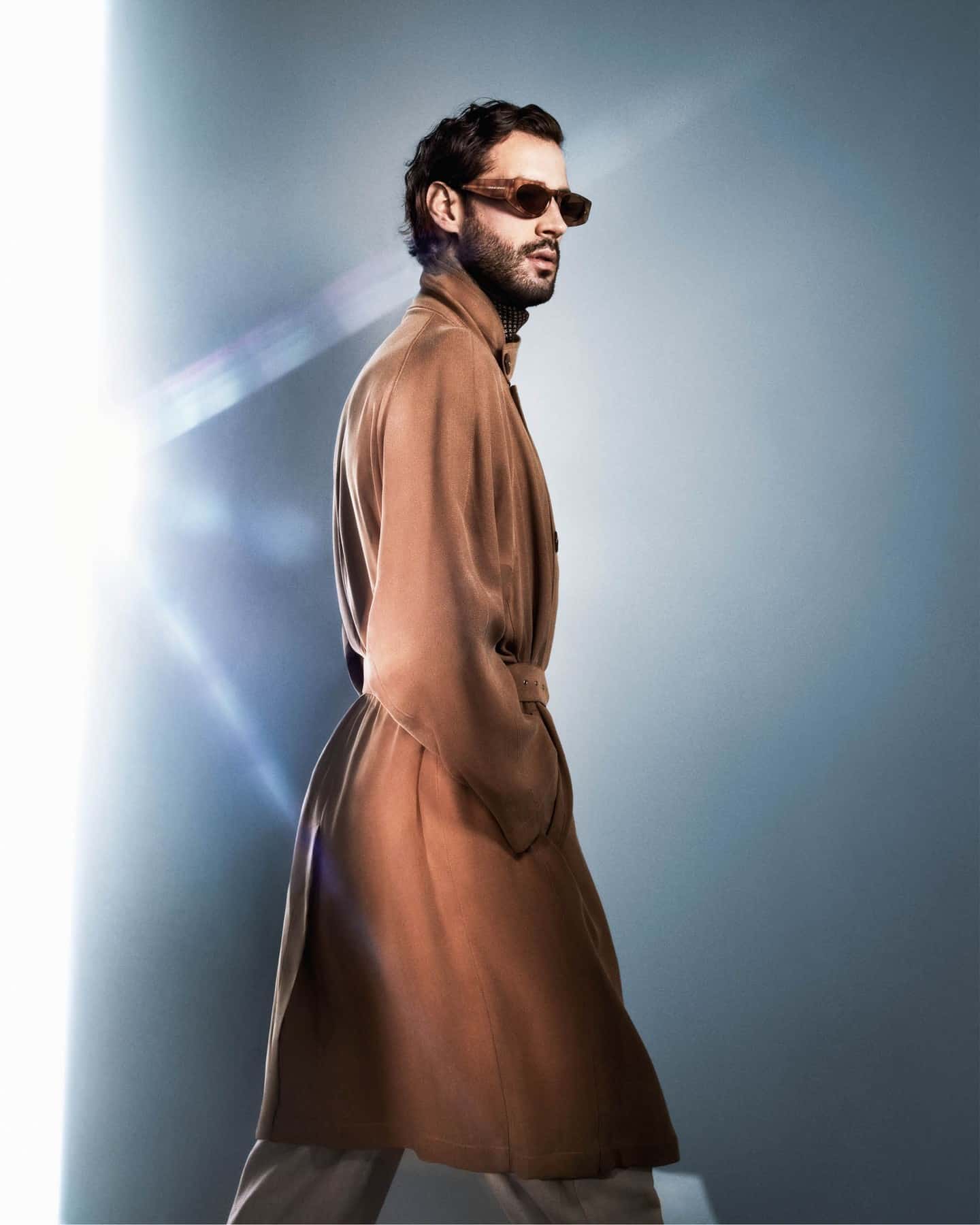 Campaign photograph for Giorgio Armani, produced by Hotel Production, the Milan-based service with experience in advertising since 2017.